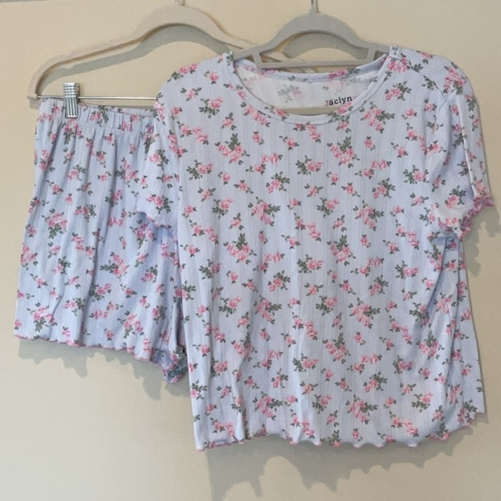 Jaclyn New York pj set - Picture 5 of 5